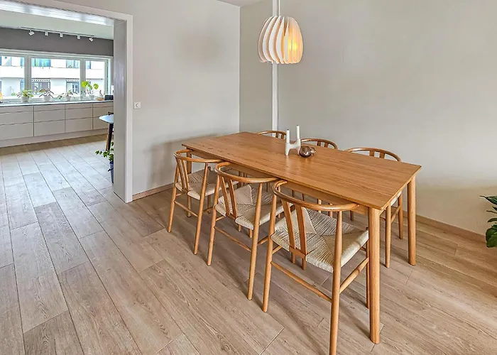 4 Bedroom Beautiful In * Oslo